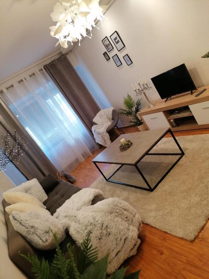 Masaryss Apartament ทูลเซีย ภายนอก รูปภาพ